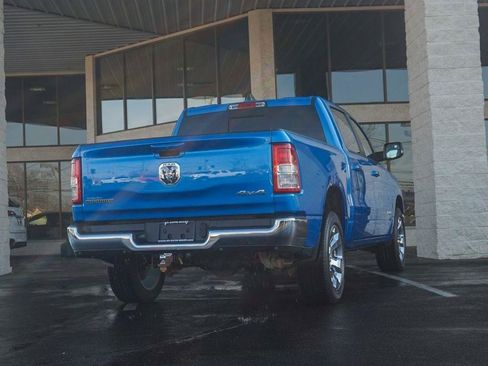 Used 2022 RAM 1500 Big Horn AWD/4WD image 3