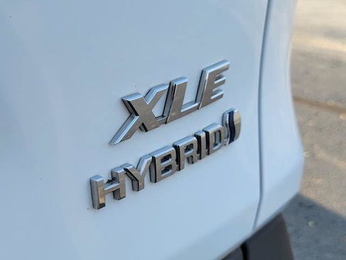 Used 2024 Toyota RAV4 XLE w/ Convenience Package AWD/4WD image 33