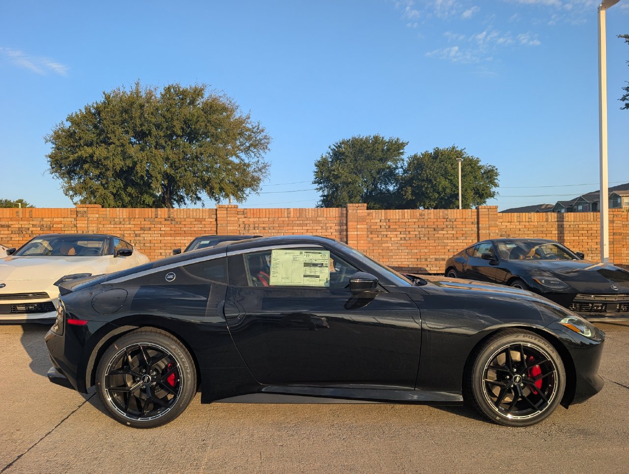 New 2027 Nissan Z Performance RWD image 3