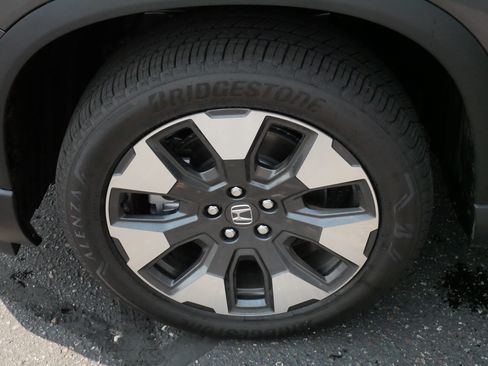 Certified 2026 Honda Pilot Elite image 15