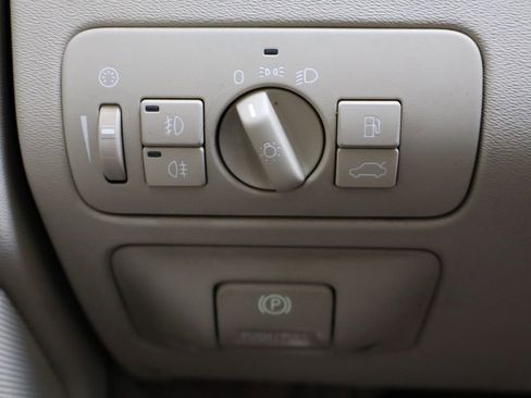 Used 2011 Volvo XC70 T6 image 29