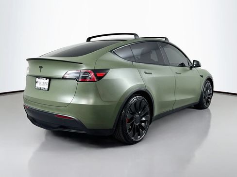 Used 2023 Tesla Model Y Performance AWD/4WD image 5