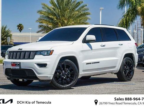 Used 2019 Jeep Grand Cherokee Altitude RWD image 1