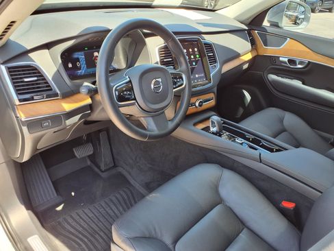 Certified 2024 Volvo XC90 B6 Plus AWD/4WD image 20