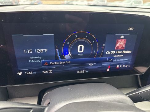 Certified 2025 Chevrolet Traverse LT w/ Sun and Wheel Package image 23