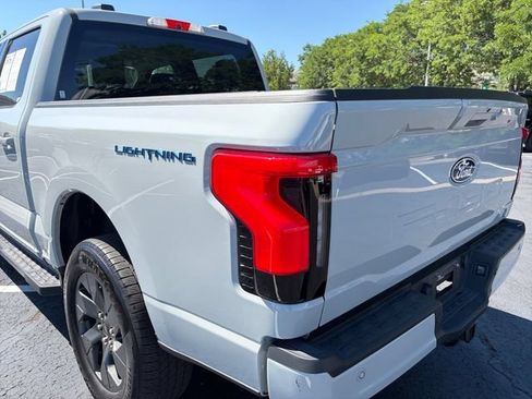 Used 2024 Ford F150 Lightning Flash AWD/4WD image 21