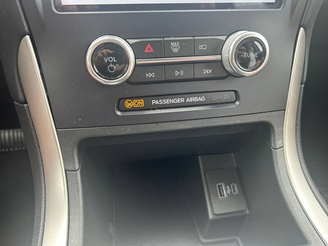 Used 2024 Ford Edge SEL AWD/4WD image 28