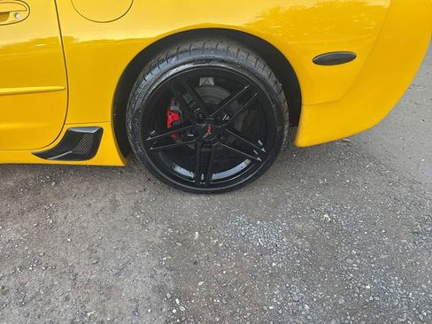 Used 2003 Chevrolet Corvette Z06 w/ Memory Package, 3 Drivers image 27