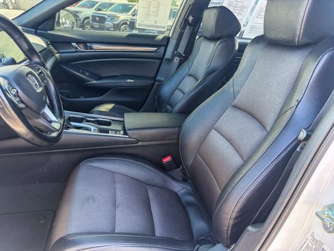 Used 2020 Honda Accord Sport image 16
