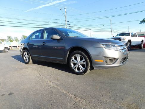Used 2012 Ford Fusion SE FWD image 1