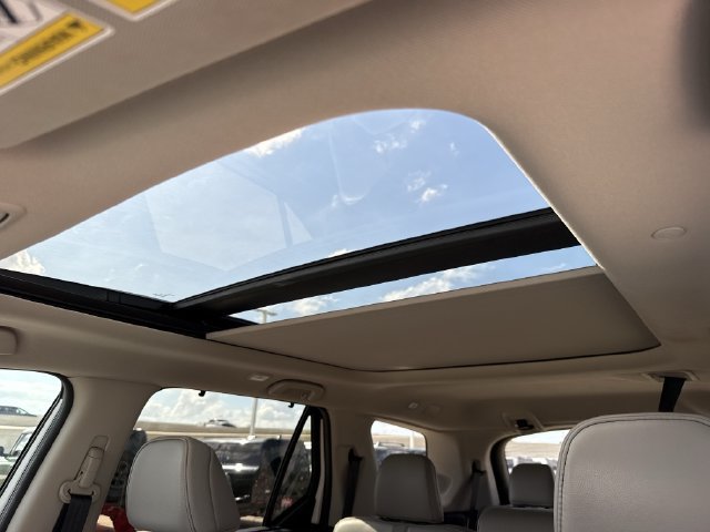 Used 2025 Honda Pilot Touring image 27