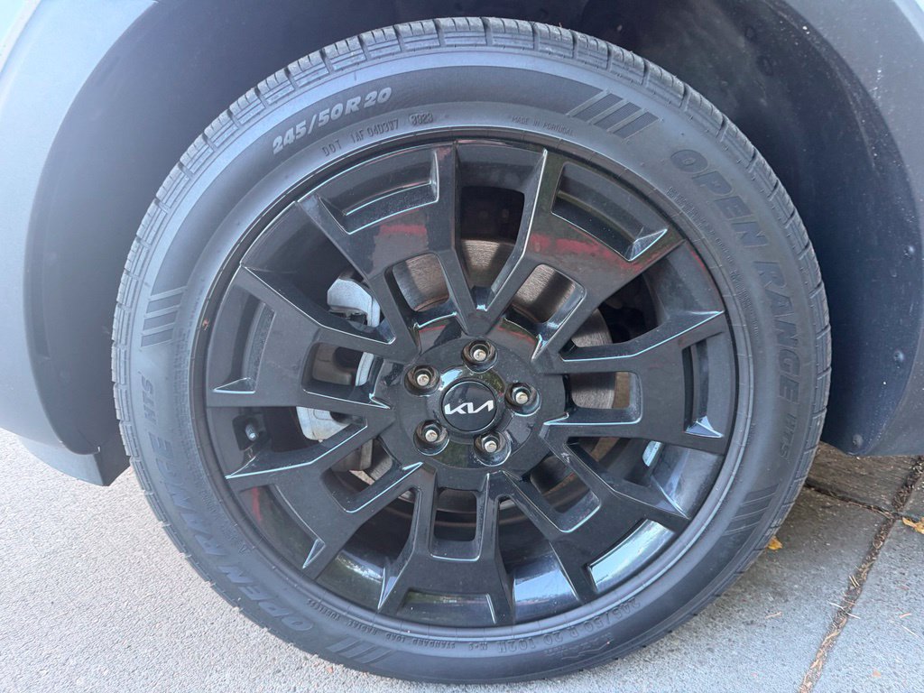 Used 2022 Kia Telluride EX w/ EX Premium Package AWD/4WD image 11
