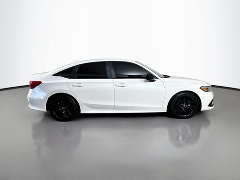 Used 2024 Honda Civic Sport image 11