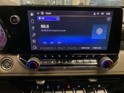 New 2026 Chevrolet Colorado ZR2 w/ Technology Package image 19