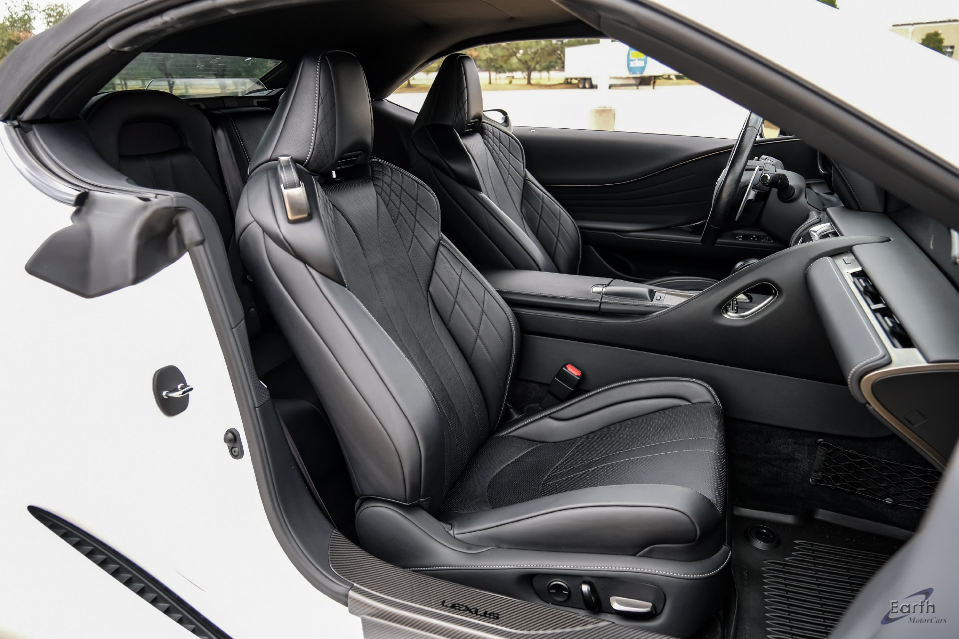 Used 2021 Lexus LC 500 Convertible w/ Touring Package RWD image 42