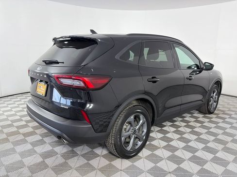 Certified 2025 Ford Escape ST-Line Select AWD/4WD image 7