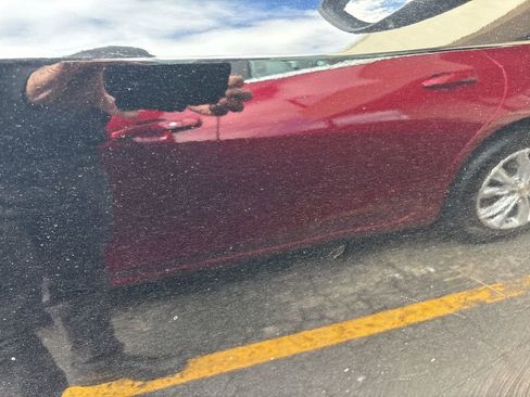 Used 2025 Subaru Outback Premium w/ Popular Package #1A image 6