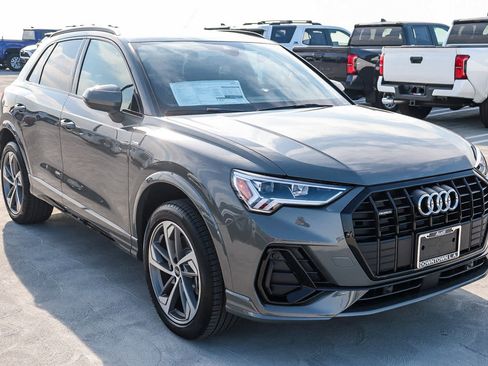 New 2025 Audi Q3 2.0T Premium image 3