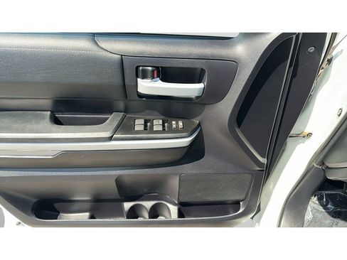 Used 2020 Toyota Tundra SR5 AWD/4WD image 11