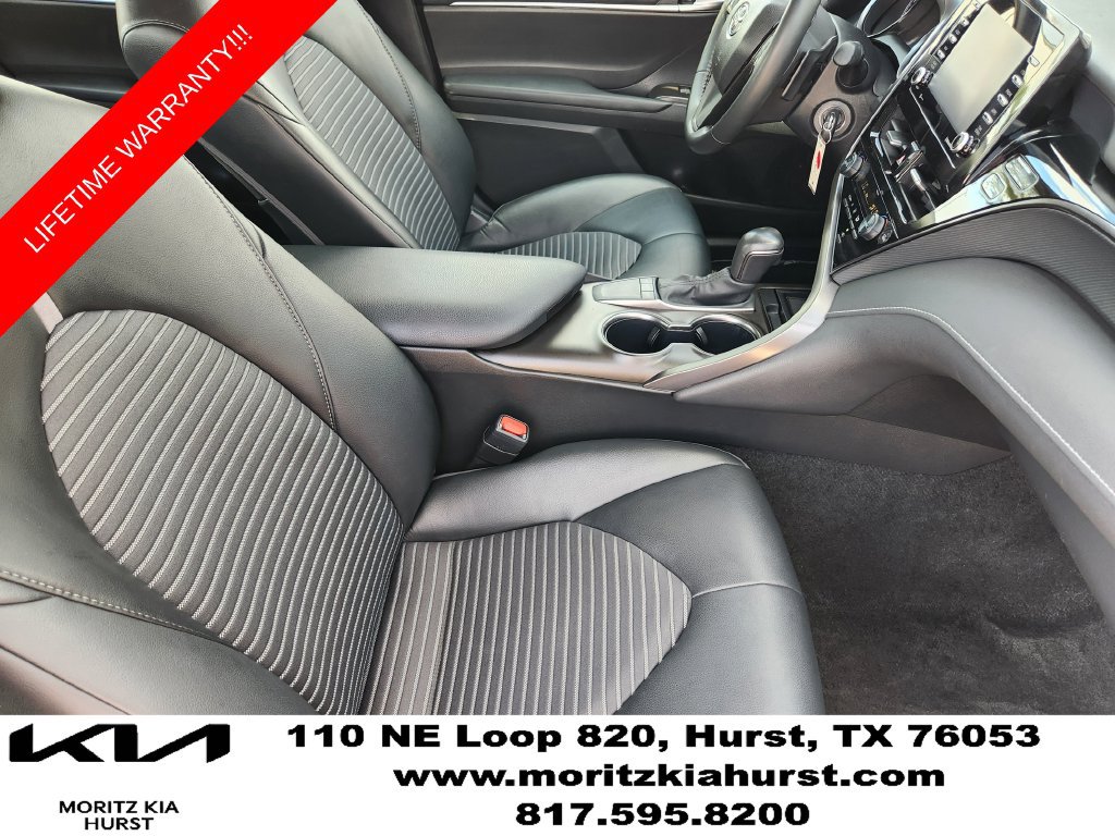 Used 2024 Toyota Camry SE FWD image 19