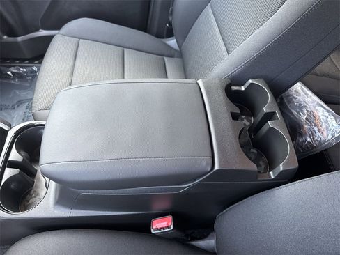 New 2025 Chevrolet Colorado LT image 23