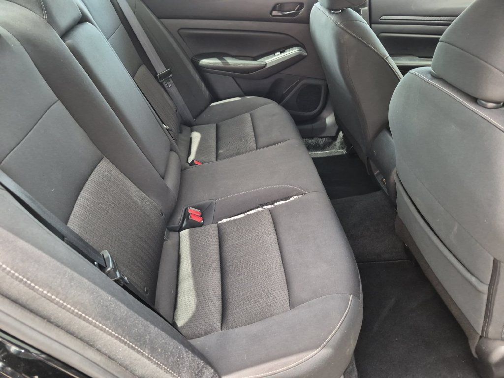 Certified 2025 Nissan Altima 2.5 SV FWD image 36