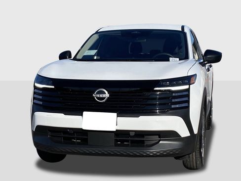 New 2026 Nissan Kicks S image 6