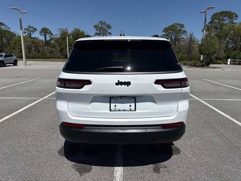 New 2026 Jeep Grand Cherokee L Limited RWD image 4