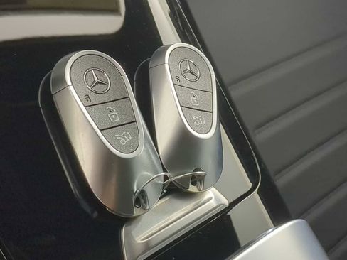 New 2026 Mercedes-Benz GLC 350e 4MATIC image 36