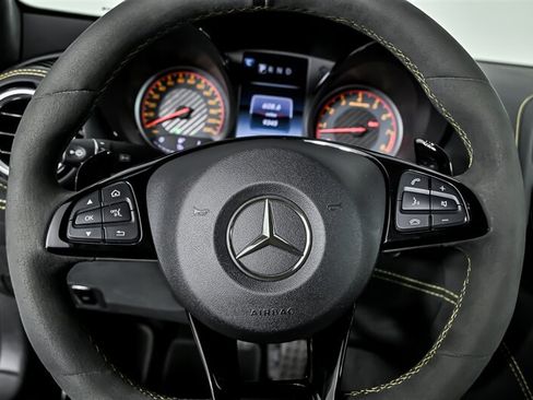 Used 2018 Mercedes-Benz AMG GT R image 22
