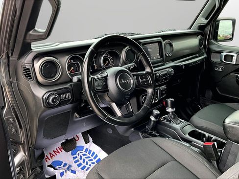 Used 2022 Jeep Wrangler Sport AWD/4WD image 20