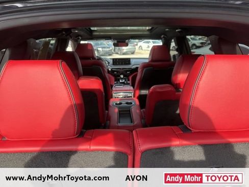 Used 2023 Acura MDX A-Spec image 40