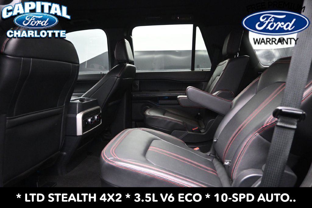 Used 2024 Ford Expedition Limited RWD image 12