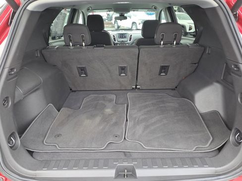 Used 2020 Chevrolet Equinox LT image 25