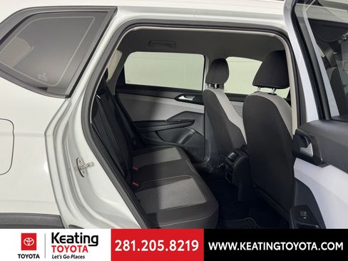 Used 2022 Volkswagen Taos S image 17