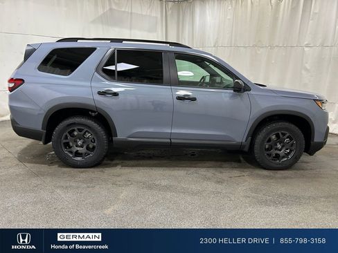 New 2026 Honda Pilot TrailSport image 8