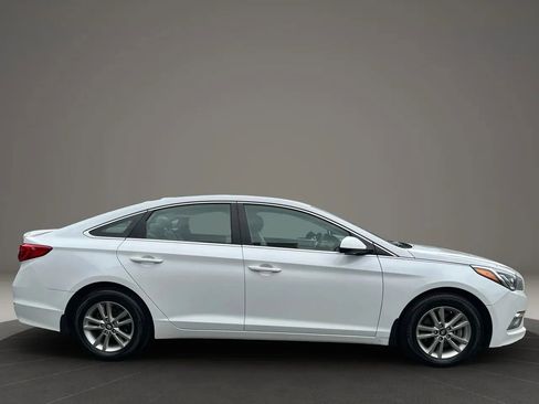 Used 2016 Hyundai Sonata SE image 4