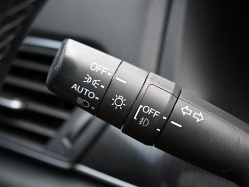 Used 2022 Honda Accord Sport image 32