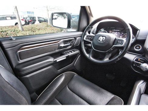 Used 2019 RAM 1500 Laramie image 8