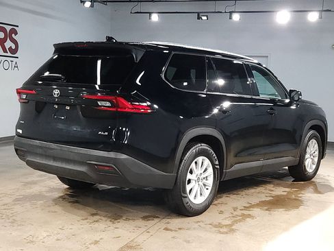 Certified 2025 Toyota Grand Highlander AWD image 7