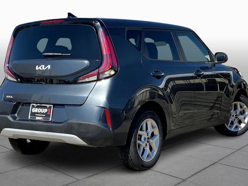 Used 2024 Kia Soul LX w/ Option Group 015 image 11