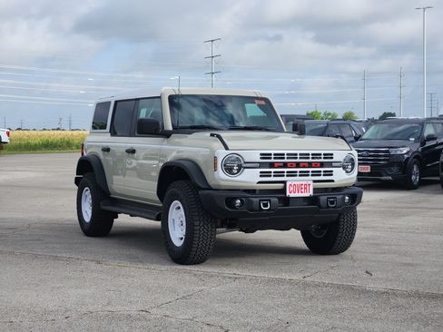 New 2026 Ford Bronco Heritage Edition AWD/4WD image 2
