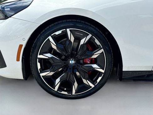Used 2024 BMW 540i xDrive w/ Executive Package AWD/4WD image 42