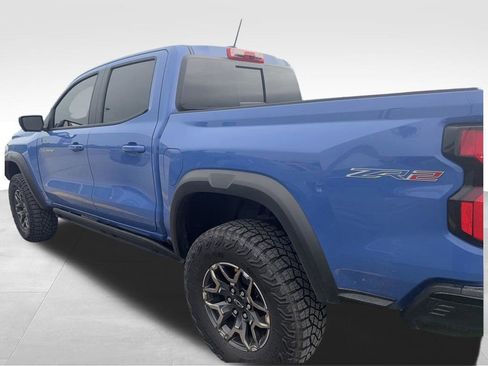 Used 2026 Chevrolet Colorado ZR2 w/ Technology Package AWD/4WD image 30