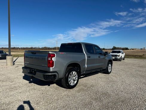 Used 2023 Chevrolet Silverado 1500 Custom image 4