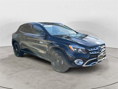Used 2019 Mercedes-Benz GLA 250 4MATIC image 7