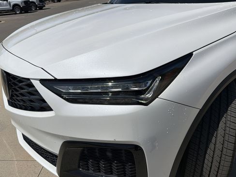 Certified 2026 Acura MDX A-Spec AWD/4WD image 2