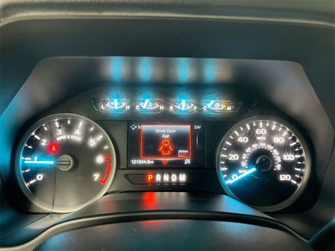 Used 2019 Ford F150 XLT w/ Equipment Group 302A Luxury image 11