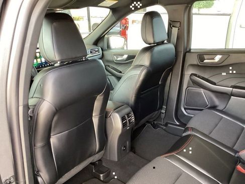 New 2025 Ford Escape ST-Line w/ Equipment Group 301A image 37