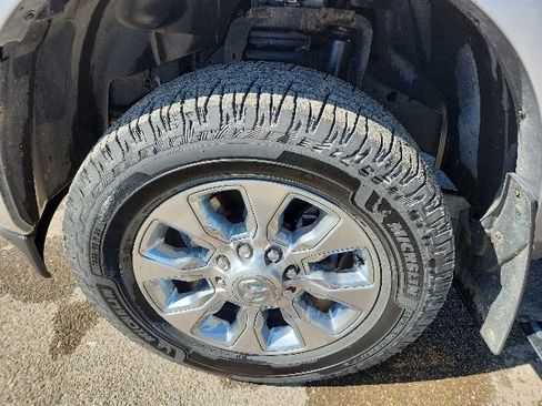 Used 2022 RAM 2500 Limited AWD/4WD image 41